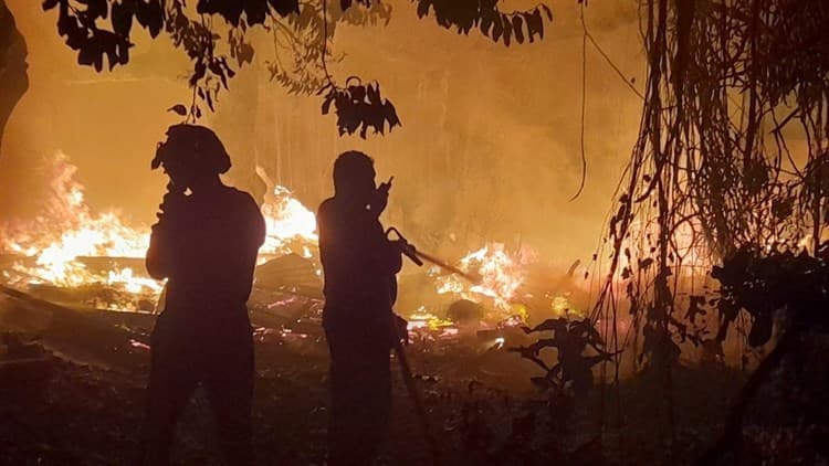 Sujeto prende fuego a vivienda en Veracruz