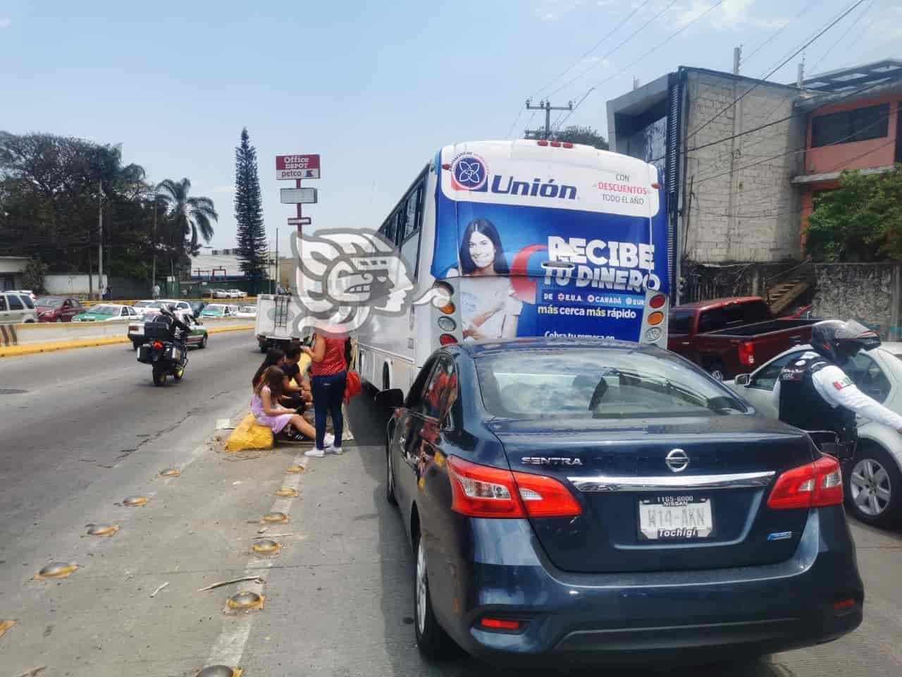 Choque M Ltiple En Avenida L Zaro C Rdenas En Xalapa