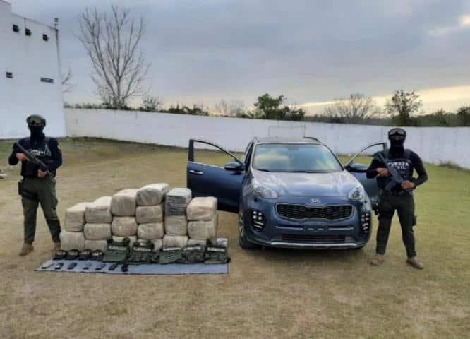 Golpe al narcotráfico;. decomisa SSP 180 kilos de marihuana en Tuxpan