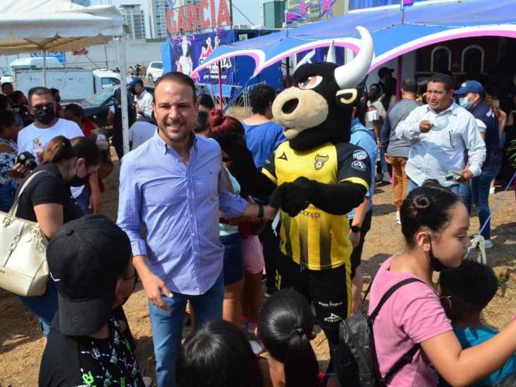 Boca del Río festeja el Día del Niño con función de circo