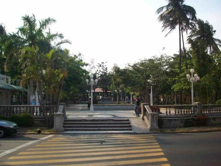 Ayuntamiento busca rehabilitar Reino Mágico, parque Zamora y callejones de Veracruz
