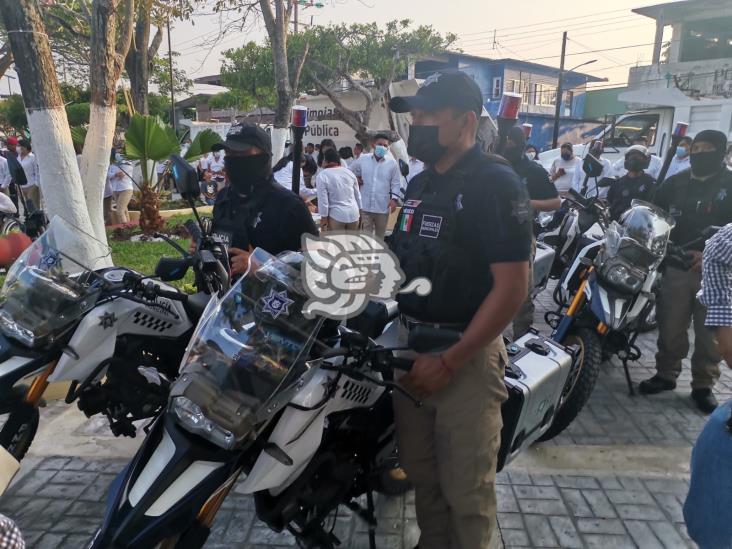 Aumenta el parque vehicular de la Policía municipal de Nanchital