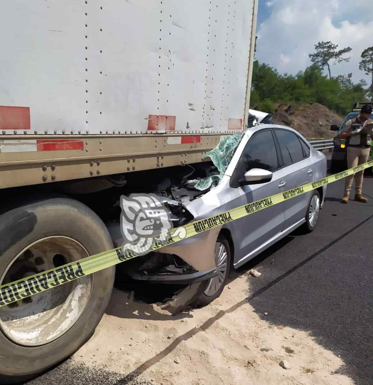 Muere Automovilista Tras Chocar Contra Un Tráiler En Las Vigas