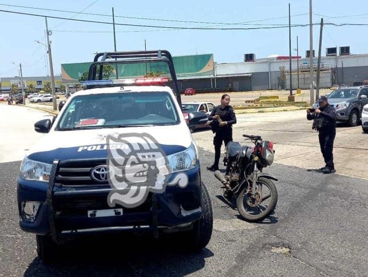 Joven evidencia posible abuso policiaco en Coatzacoalcos