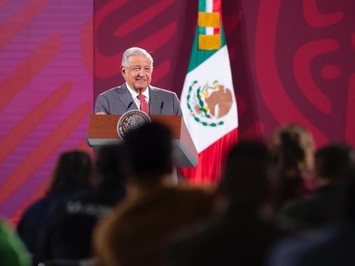 AMLO afirma que no hay problemas en el rediseño del espacio aéreo