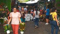Día de las Madres: abarrotan florerías en Veracruz