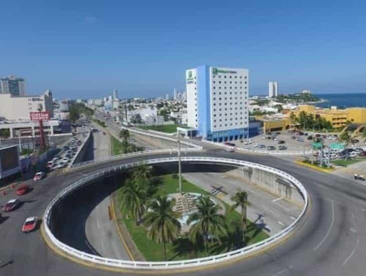 Anuncian cierres viales en el Bulevar Adolfo Ruiz Cortines en Boca del Río