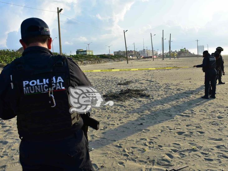 Movilización en el Malecón de Coatza por hallazgo de grandes huesos 