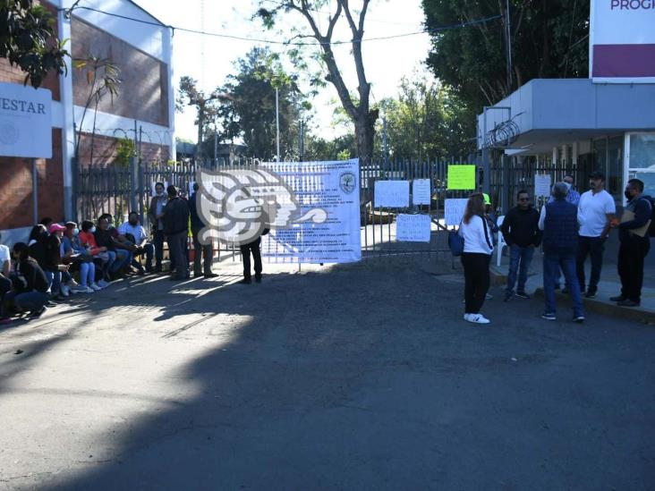 Sindicalizados en Bienestar se sienten desplazados por Servidores de la Nación