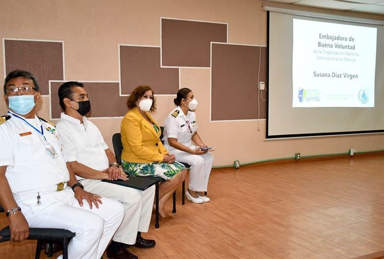 Crece interés de las mujeres por incursionar a una carrera náutica mercante