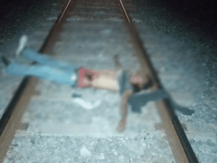 Hombre es golpeado y abandonado en las vías del tren en Palma Sola en Tierra Blanca