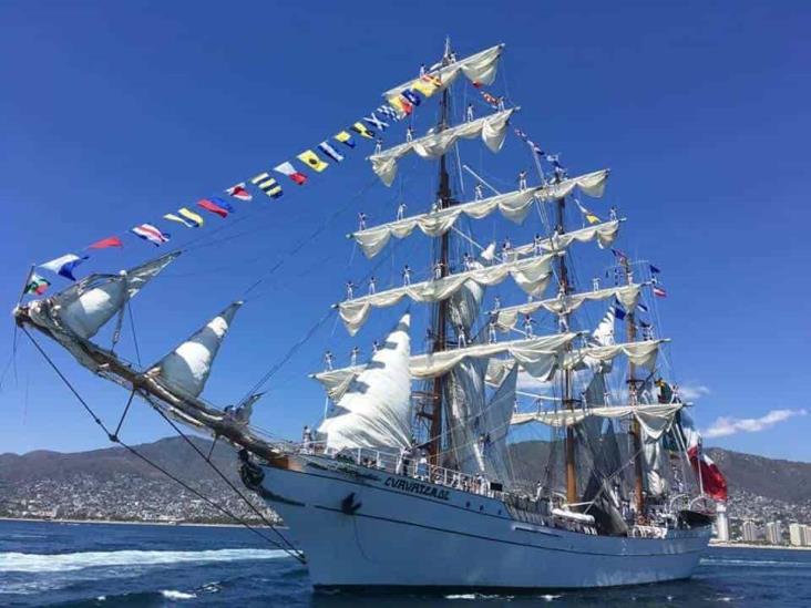 Prevén desfile aéreo con llegada de veleros