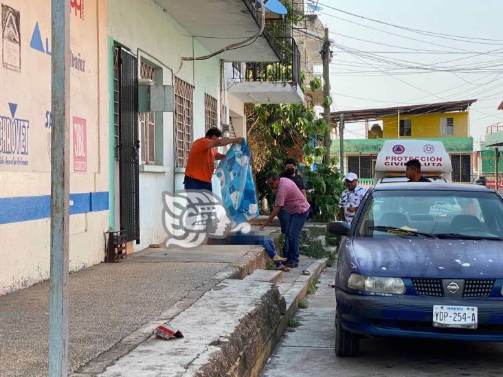 Un feminicidio más; tras discusión le quitan la vida a puñaladas en Acayucan