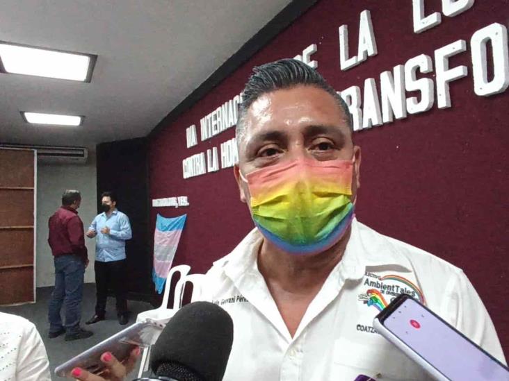 En puerta Marcha LGBT en Coatzacoalcos