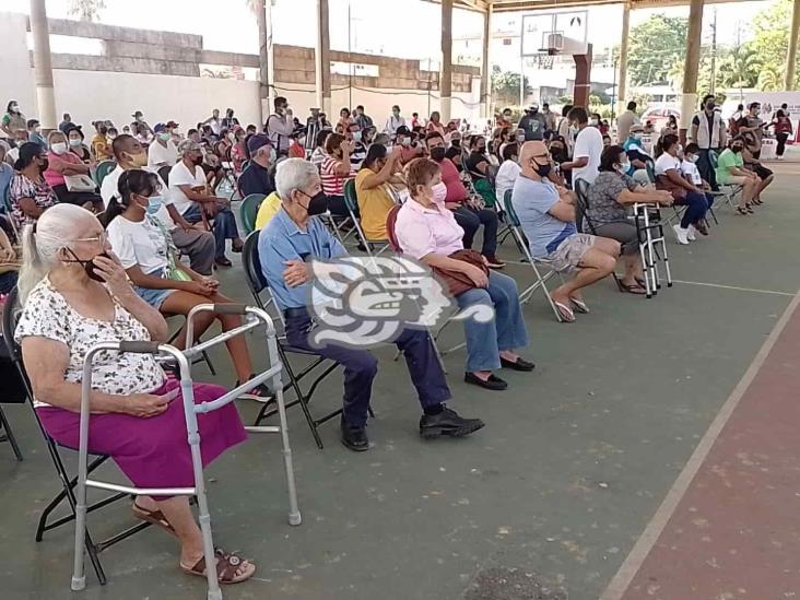 Se suman casi 5 mil adultos mayores de Coatza a pensiones del Bienestar