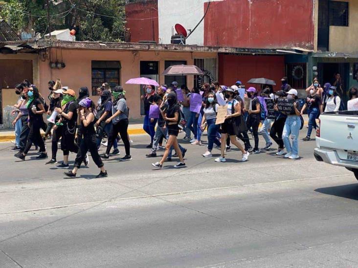 En Xalapa, alumnas de Psicología acusan a UV de ignorar casos de acoso