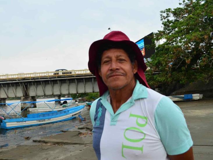 Lancheros registran un aumento en los recorridos turísticos del río Jamapa