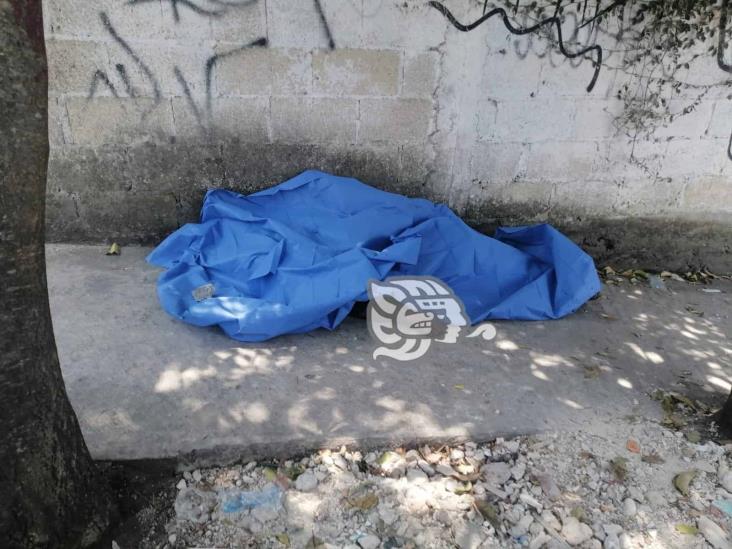 Fallece hombre en situación de calle en la Francisco Villa de Xalapa