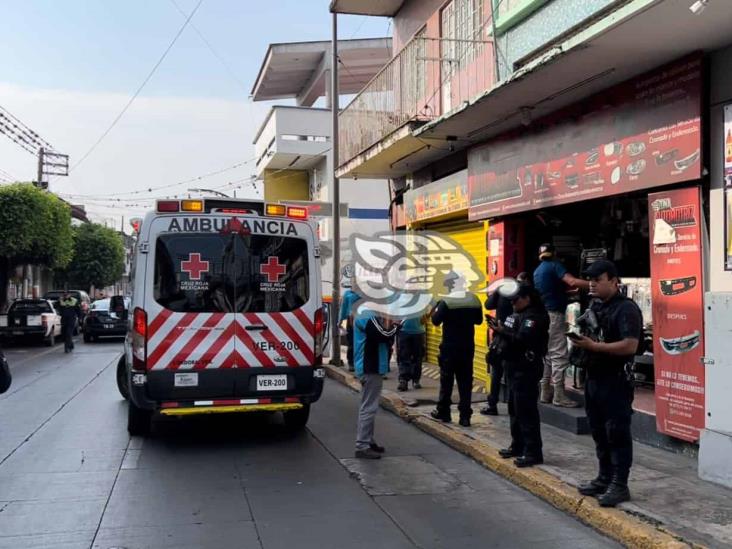 Arroyan a imprudente sujeto en calles de Córdoba