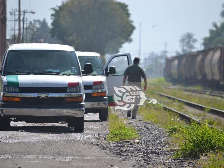 En Huiloapan, aseguran a 25 migrantes centroamericanos