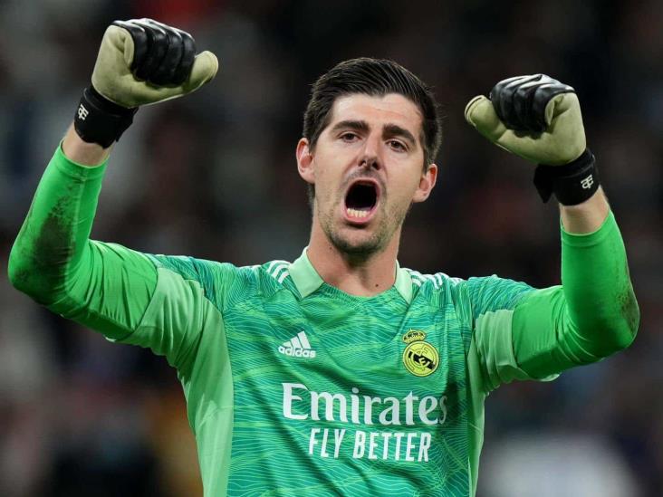 Courtois se burla de críticas de David Faitelson al Real Madrid