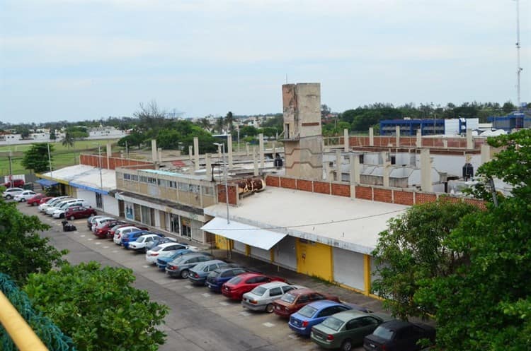 Mercado Polvorín en Veracruz entre locales vacíos y el olvido de las autoridades