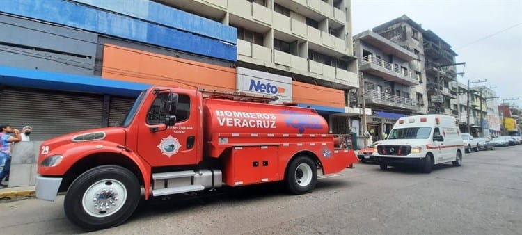 Se registró conato de incendio en edificio ubicado en el Centro Histórico de Veracruz