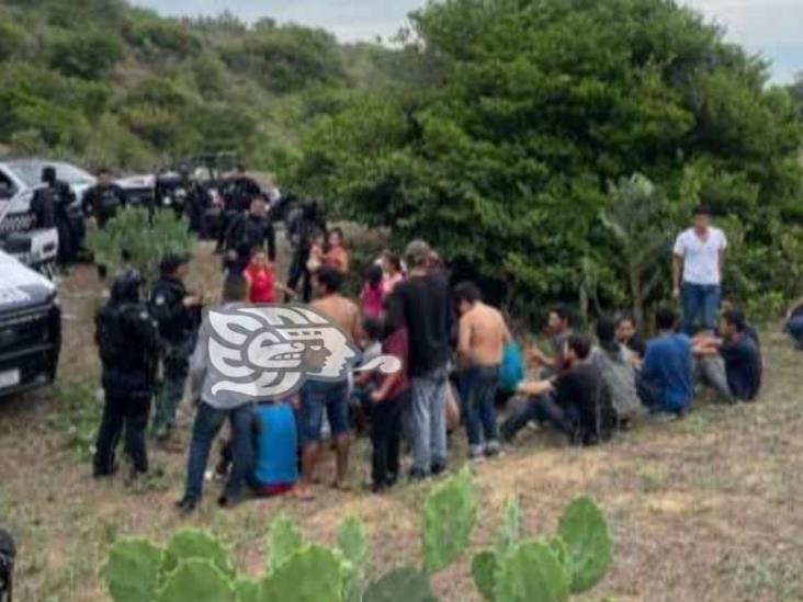 SSP aseguran a 52 migrantes en Veracruz; liberan a 41 de secuestro