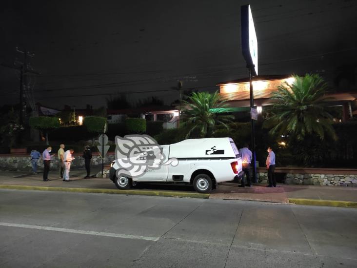 Muere hombre tras presuntamente sufrir un infarto dentro de motel en Córdoba