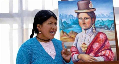 Artista boliviana pinta su versión de la Mona Lisa