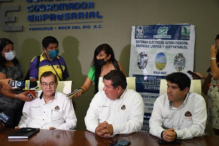 Falta coordinación y planeación para resolver problemas de energía en Veracruz