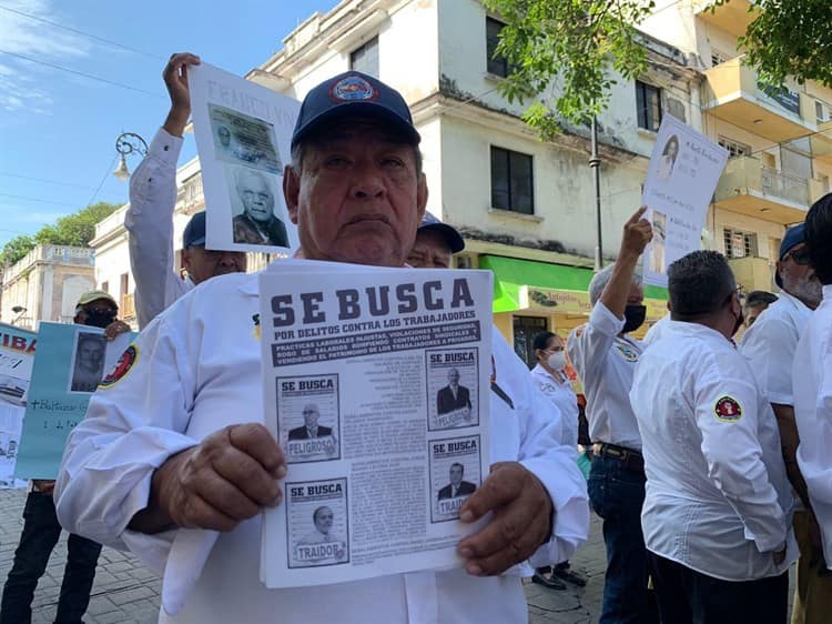 Se manifiestan estibadores en Centro Histórico de Veracruz