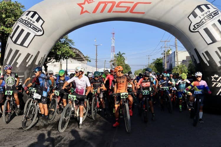 Se realizó la primera Carrera de Ciclismo MTB XC en ciudad Cardel