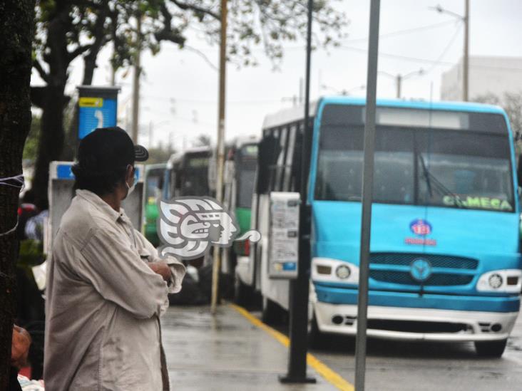 Con cartas y mensajes de texto, crimen amedrenta a transportistas en el sur