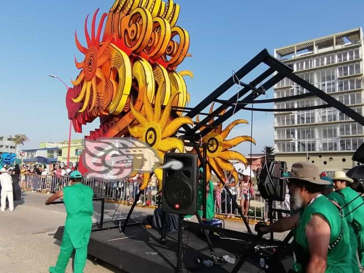 Con magno desfile cierran los Festejos de los 500 años en Coatzacoalcos