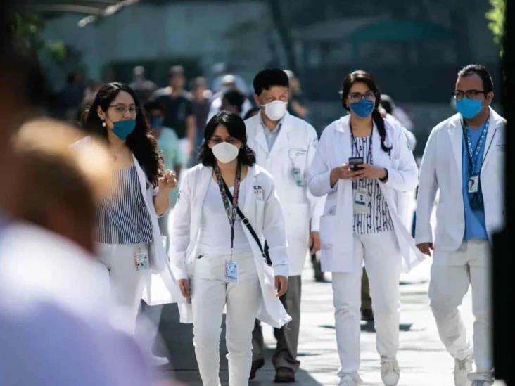 Más de 30 mil médicos de México son engañados con maestrías “patito”: Conacem