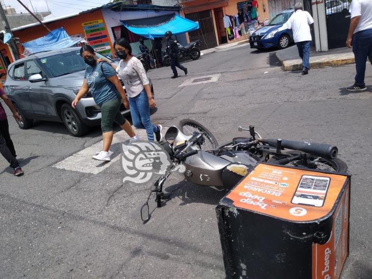 Motociclista resulta lesionado tras ser arrollado por una camioneta en Córdoba