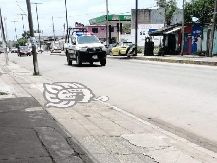 Malvivientes asaltan a plena luz del día en avenida de Coatzacoalcos