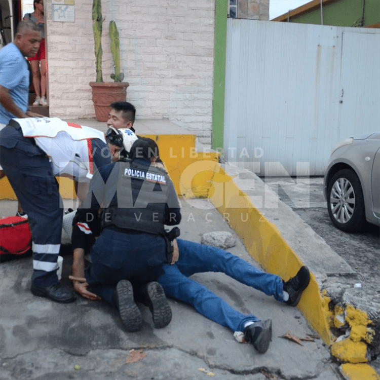 Mujer apuñada a su esposo tras una discusión en la colonia Ortiz Rubio en Veracruz