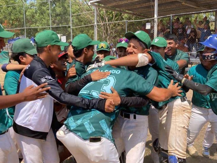 Veracruzanos logran medalla de bronce en beisbol en los Juegos Nacionales Conade