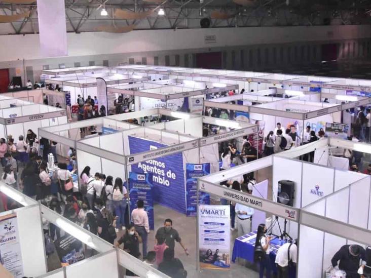 Realizan Expo Feria Educativa Región Sotavento en el WTC en Boca del Río