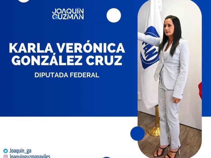 Minatitleca Verónica González, asume diputación panista