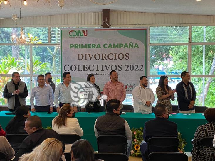 Tras campaña de divorcios colectivos, 36 parejas quedan legalmente separadas