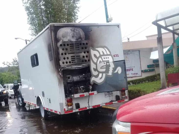 En Xalapa, se quema generador de unidad médica en el Fovissste