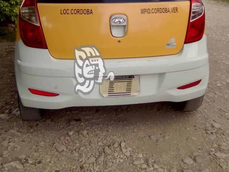 Con lujo de violencia, asaltan a taxista en localidad de Ixtaczoquitlán