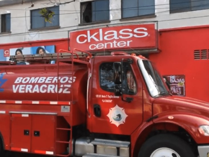 Se registró un conato de incendio en una tienda de calzado y ropa en Veracruz(+video)