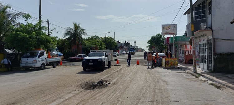 Estas son las rutas de los camiones tras el deslave del puente Torrentes (+Video)