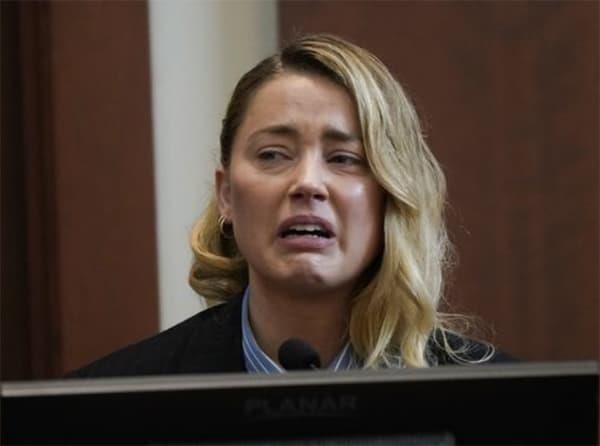 Miembro del jurado explica por qué no le creyeron a Amber Heard