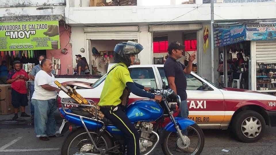 ¡Se fue sin pagar! Conductor rompe candado de cangrejo en ciudad de Veracruz