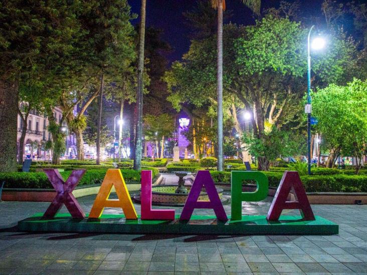 Galería: renuevan letras turísticas de Xalapa